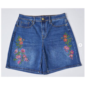 DG2 by Diane Gilman Women's Stretch Denim Essential Short Midtone Choose Your Sz